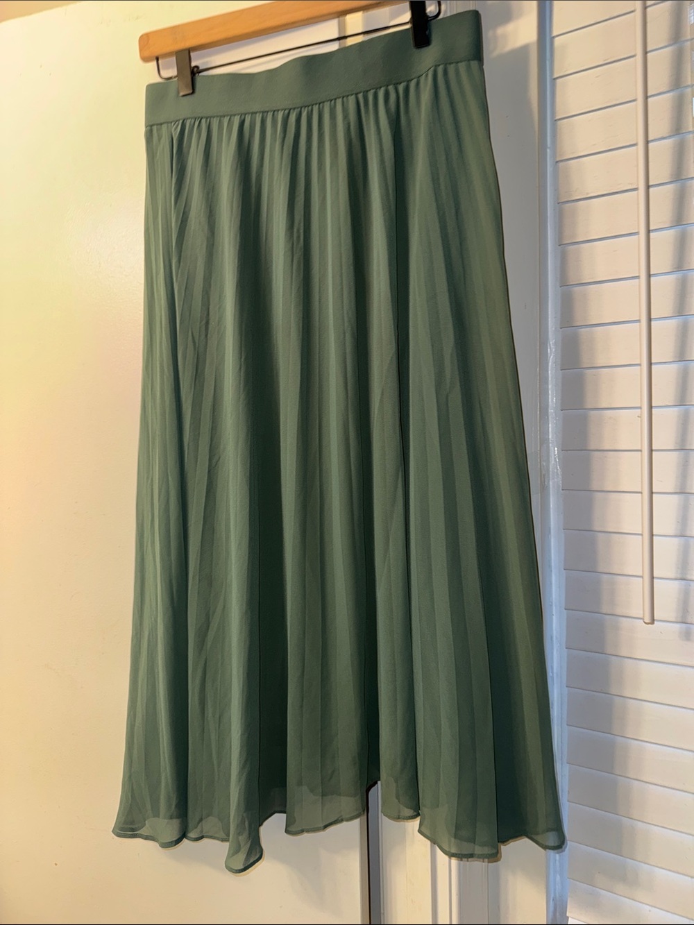 Alfani Olive Green Pleated Midi Skirt